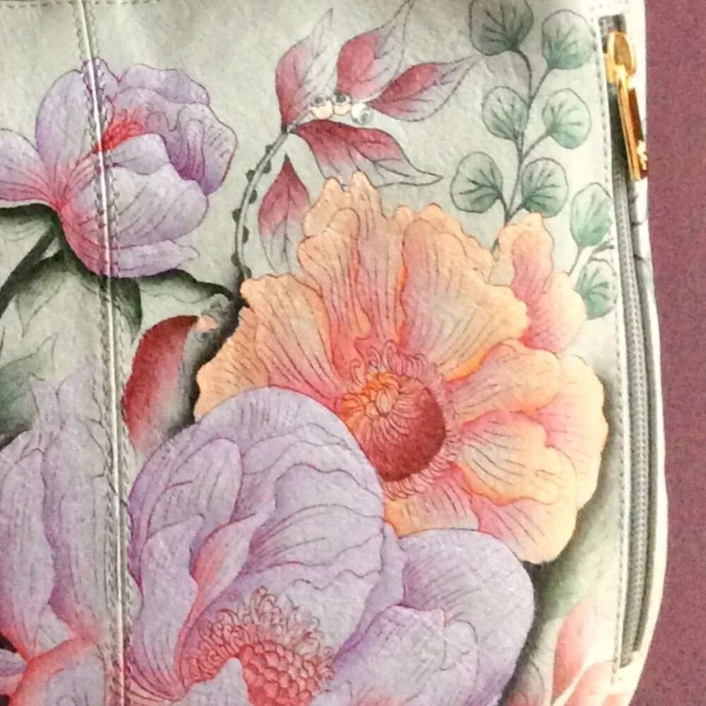 Brand New Gorgeous Anuschka Genuine Leather Hobo in Bel Fiori design - Picture 7 of 11